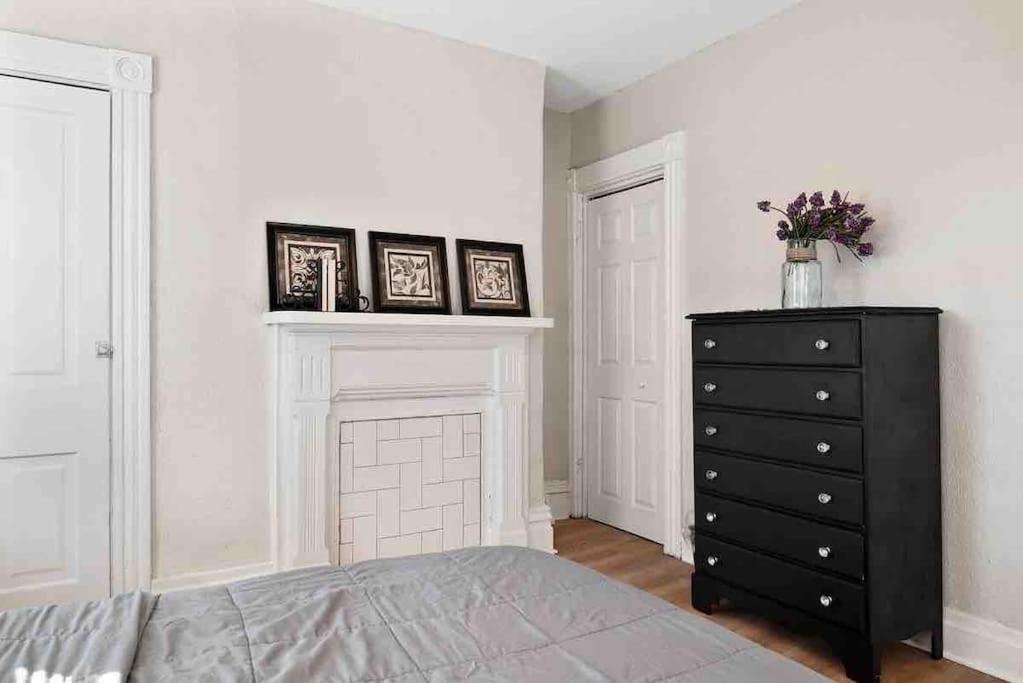 פיטסבורג Hip And Bright Lawerenceville 2 Bed Easy Parking מראה חיצוני תמונה